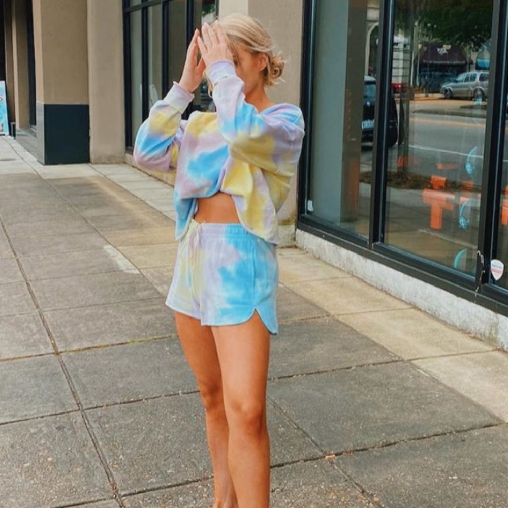 Colsie Tie Dye Set NWT - Shorts and Sweatshirt 🌈